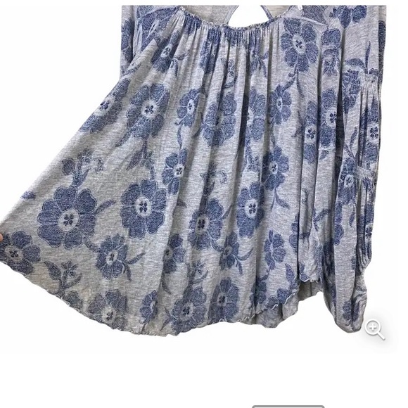 Free People Grey and Blue Floral Peasant Boho Top, MEDIUM, used good condition - Picture 5 of 6
